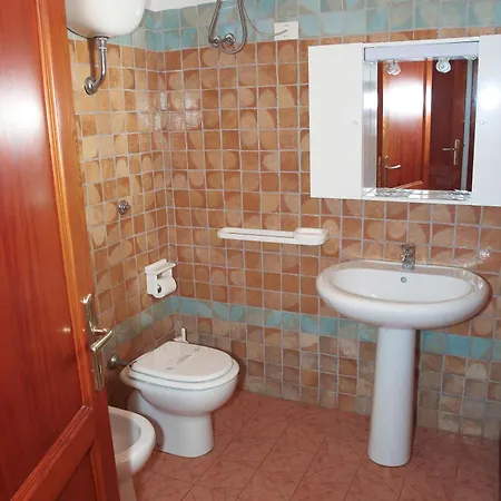 Via Alla Fontanella 34 * Isola Rossa (Sassari)